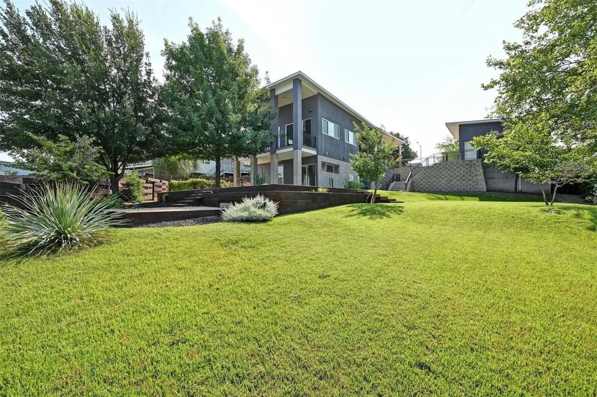 View 5334 Sendero Hills Pkwy in Meadows At Trinity Crossing Ph 5334 Sendero Hills Pkwy - front exterior - Luxury home in Meadows At Trinity Crossing Ph, Austin, TX