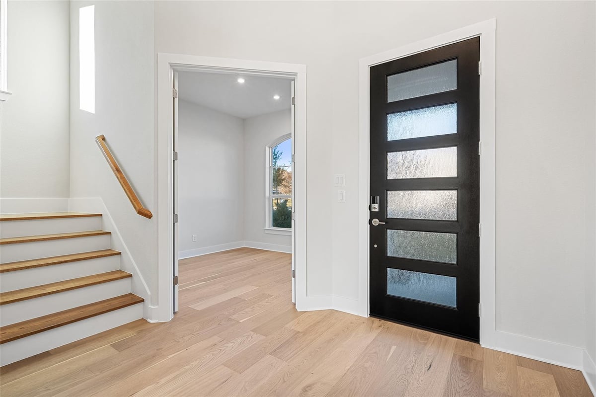 Primary bedroom at 5336 Cosenza Trce - 4 bed 3 bath home