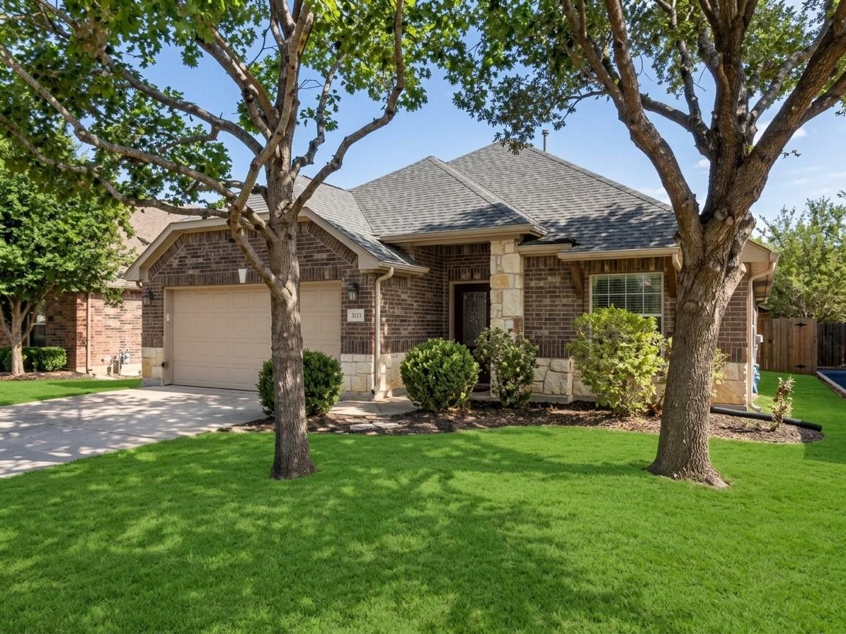 View 537 Bluehaw DR in Georgetown Village Sec 09 Ph 01 Pud 537 Bluehaw DR - property photo 1 - Luxury home in Georgetown Village Sec 09 Ph 01 Pud, Georgetown, TX