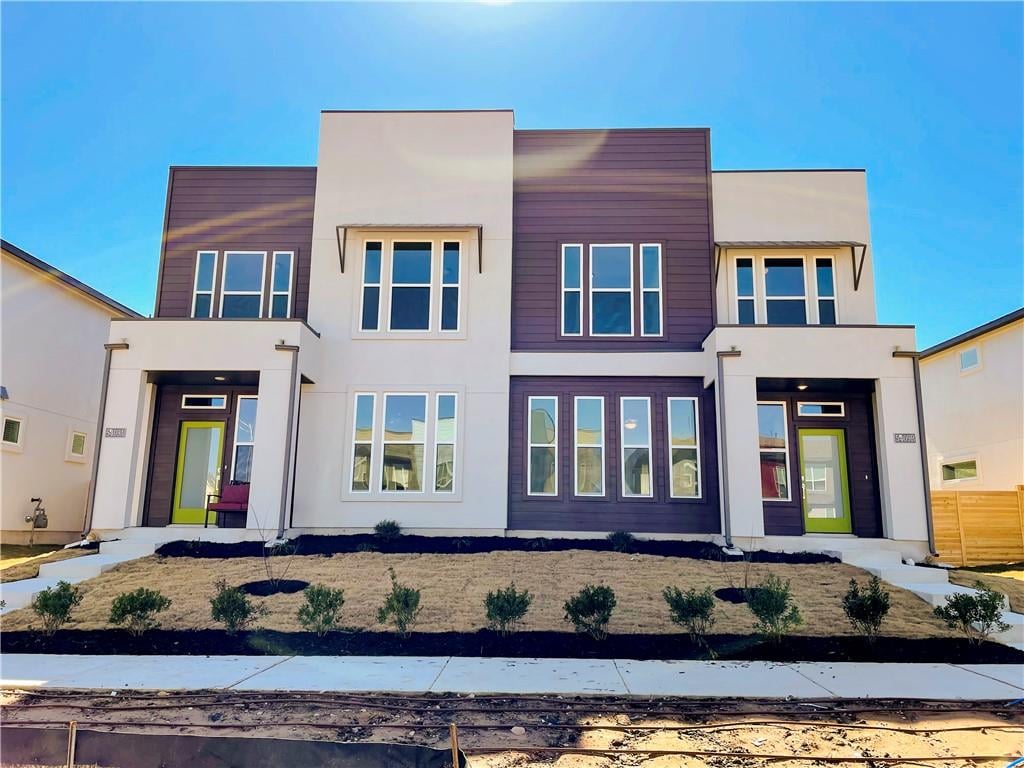 View 5409 Baythorne Dr Unit #B in Goodnight Ranch Ph 1a Sec 7 5409 Baythorne Dr Unit #B - front exterior - Luxury home in Goodnight Ranch Ph 1a Sec 7, Austin, TX