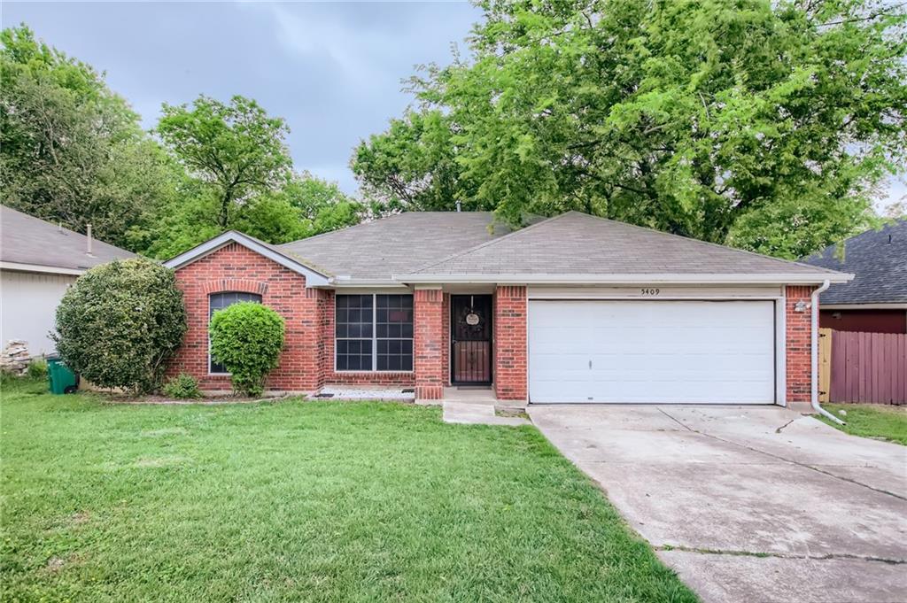 View 5409 Hickory Dr in Fairway Ridge Amd 5409 Hickory Dr - front exterior - Luxury home in Fairway Ridge Amd, Austin, TX