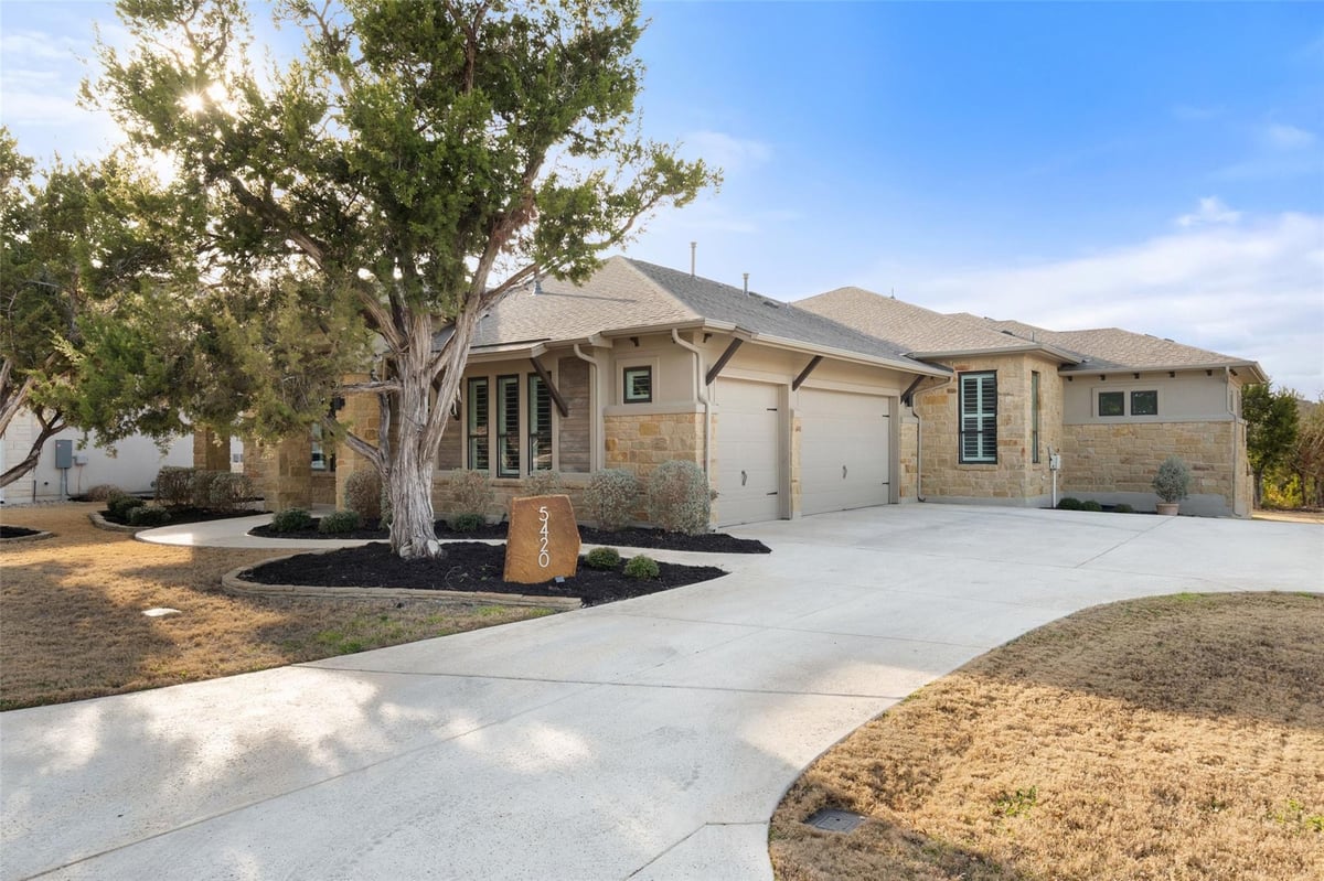Living area at 5420 Destination Way - 5 bed 4 bath home