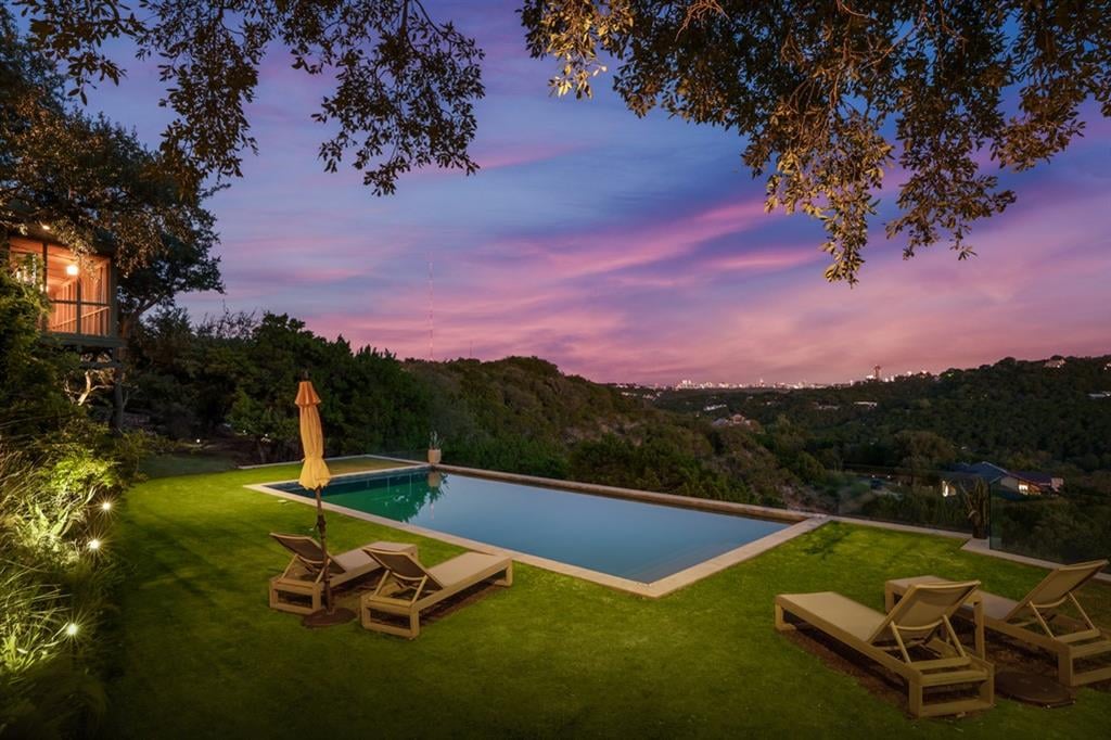 View 5420 Petticoat Ln in Simmons John E 5420 Petticoat Ln - front exterior - Luxury home in Simmons John E, Austin, TX