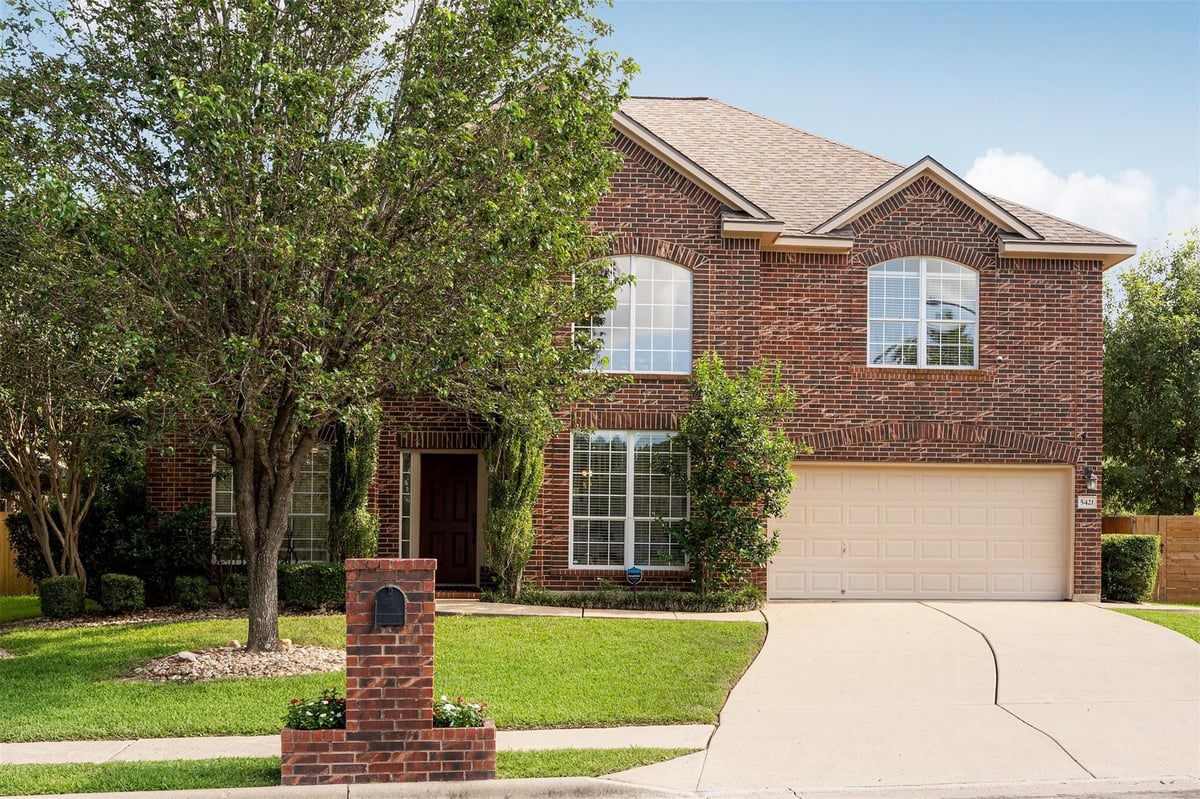 View 5421 Korth DR in Village At Western Oaks 5421 Korth DR - front exterior - Luxury home in Village At Western Oaks, Austin, TX