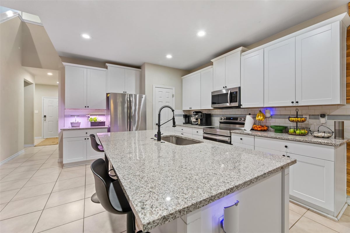 Kitchen at 544 Appalachian Trl - 5 bed 3 bath home