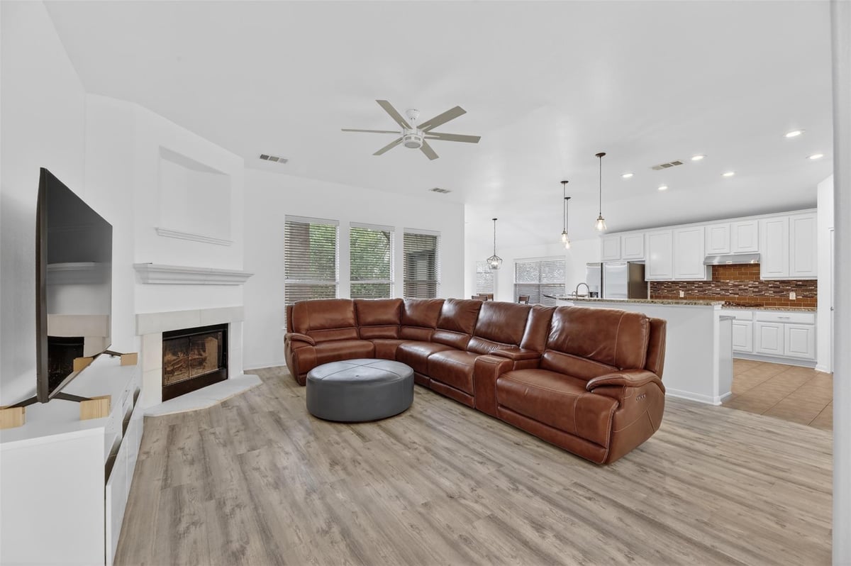 Living area at 545 Manchester Ln - 4 bed 3 bath home