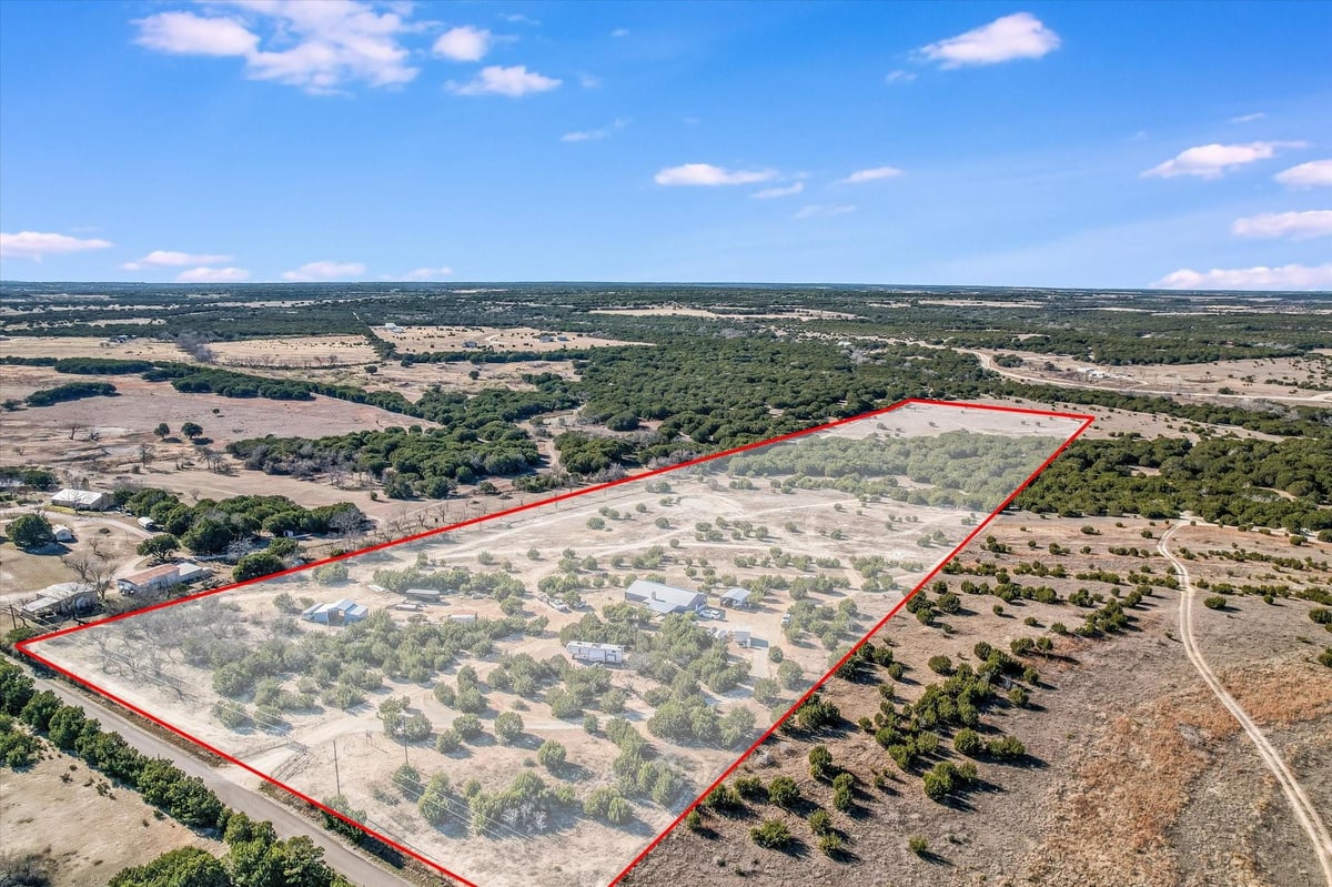 View 5450 County Road 202 in none 5450 County Road 202 - front exterior - Luxury home in none, Lampasas, TX