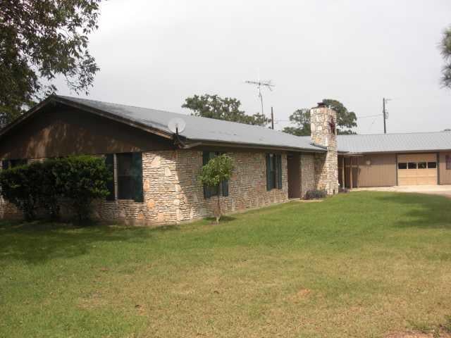 View 547 Patterson RD 547 Patterson RD - front exterior - Luxury home in Smithville, TX