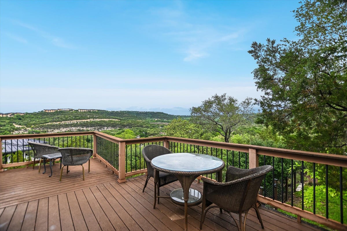 View 5500 Blueridge Ct in Lakewood Village 5500 Blueridge Ct - front exterior - Luxury home in Lakewood Village, Austin, TX