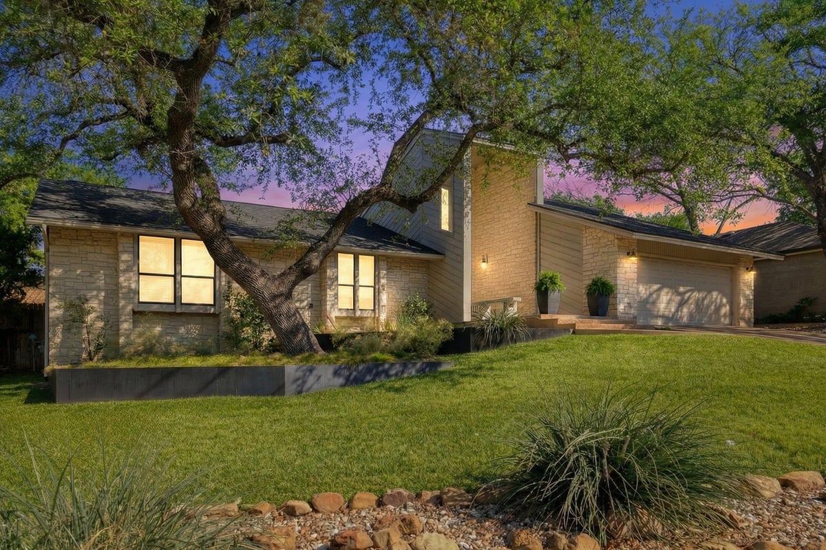 View 5500 Cedro TRL in Parkhill 5500 Cedro TRL - front exterior - Luxury home in Parkhill, Austin, TX