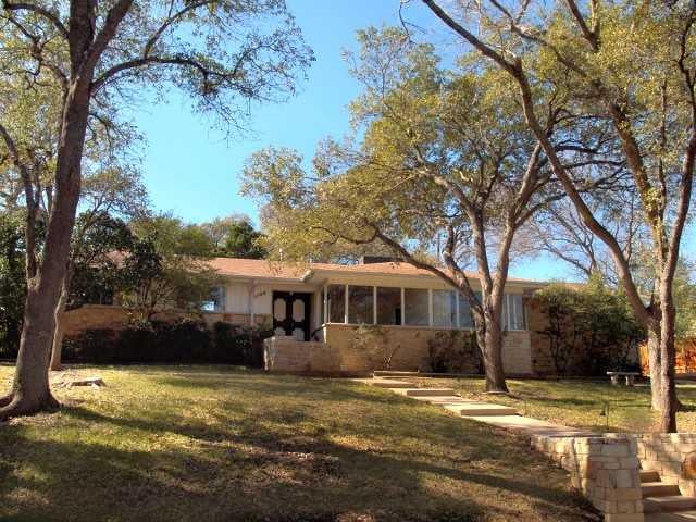 View 5500 Ridge Oak Dr in Highland Park West Sec 02 5500 Ridge Oak Dr - property photo 1 - Luxury home in Highland Park West Sec 02, Austin, TX