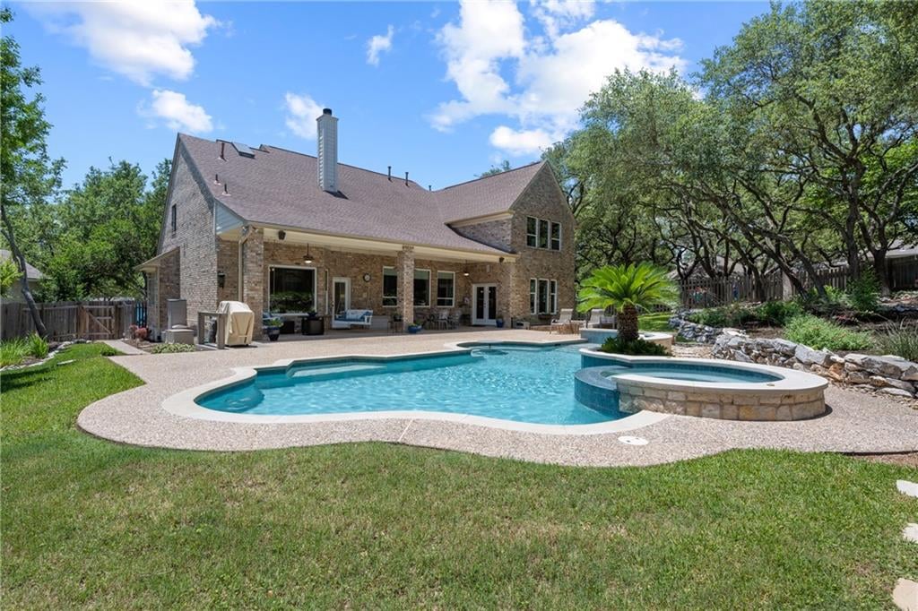 View 5504 Ballenton Ln in Circle C Ranch Ph C Sec 03-B 5504 Ballenton Ln - front exterior - Luxury home in Circle C Ranch Ph C Sec 03-B, Austin, TX