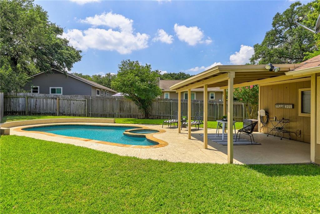 View 5505 Shreveport Dr in Milwood Sec 17 5505 Shreveport Dr - front exterior - Luxury home in Milwood Sec 17, Austin, TX
