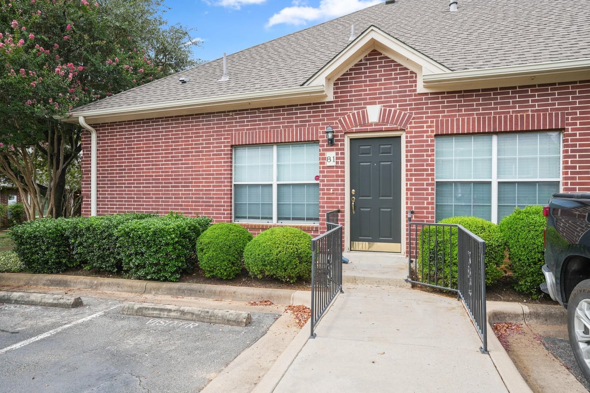 View 5515 DAVIS LN Unit #81 in VILLAGE AT WESTERN OAKS SEC 5515 DAVIS LN Unit #81 - front exterior - Luxury home in VILLAGE AT WESTERN OAKS SEC, Austin, TX