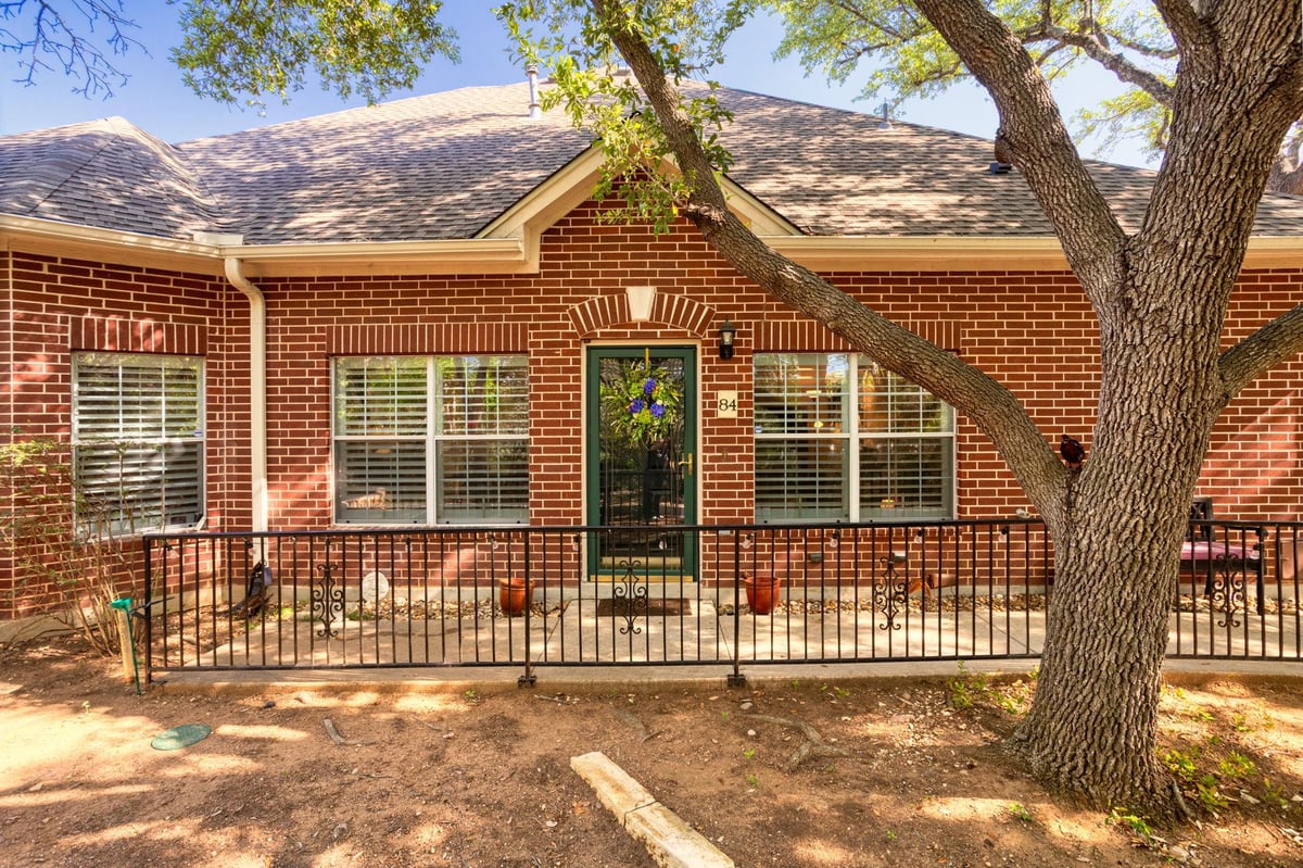 View 5515 Davis LN Unit #84 in Beckett Place Twnhms A Condo 5515 Davis LN Unit #84 - front exterior - Luxury home in Beckett Place Twnhms A Condo, Austin, TX
