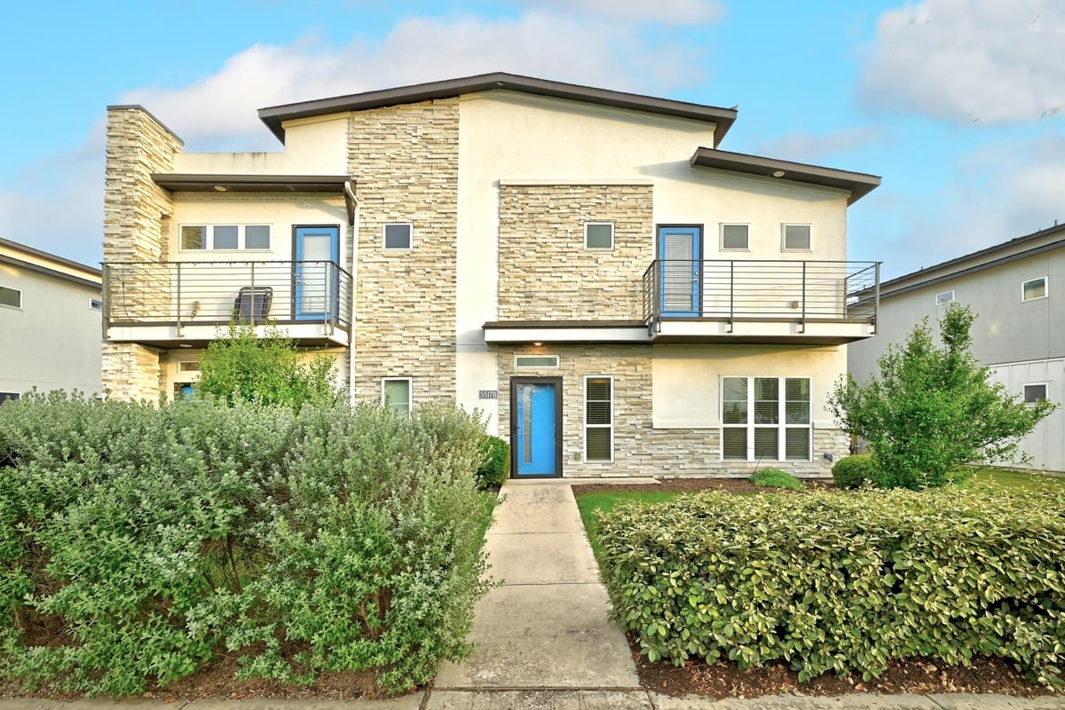 View 5517 Charles Merle DR Unit #B in Goodnight Ranch 5517 Charles Merle DR Unit #B - front exterior - Luxury home in Goodnight Ranch, Austin, TX