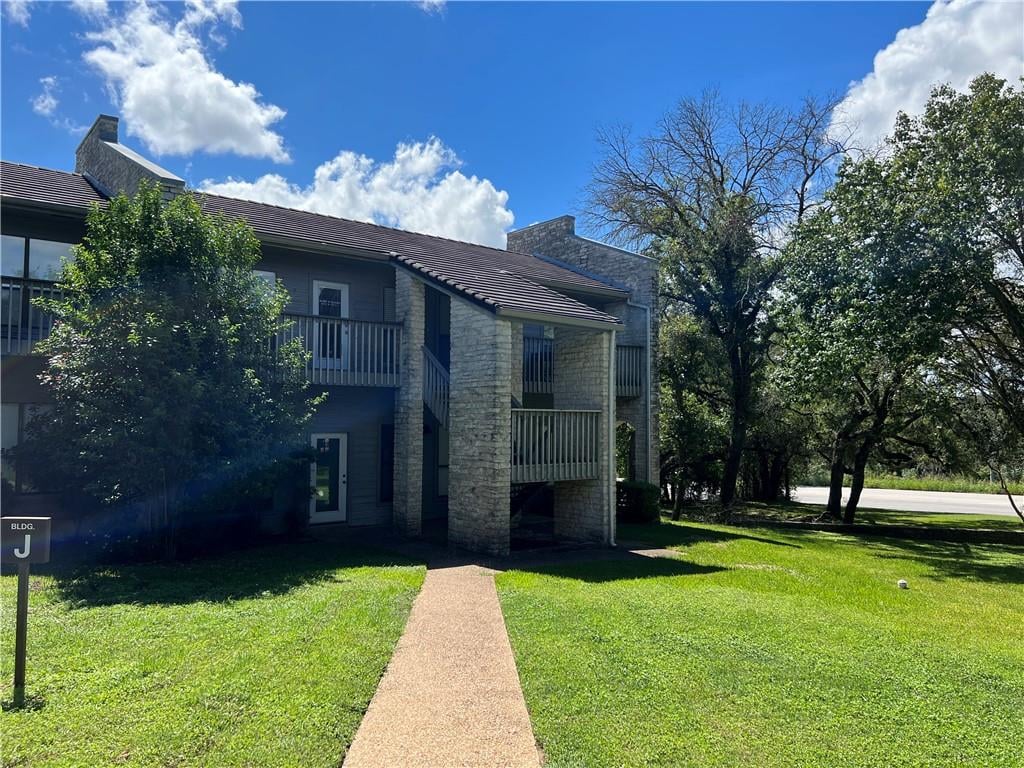 View 5524 Bee Caves RD Unit #J-7 in Westland Office Park Amd 5524 Bee Caves RD Unit #J-7 - property photo 1 - Luxury home in Westland Office Park Amd, West Lake Hills, TX
