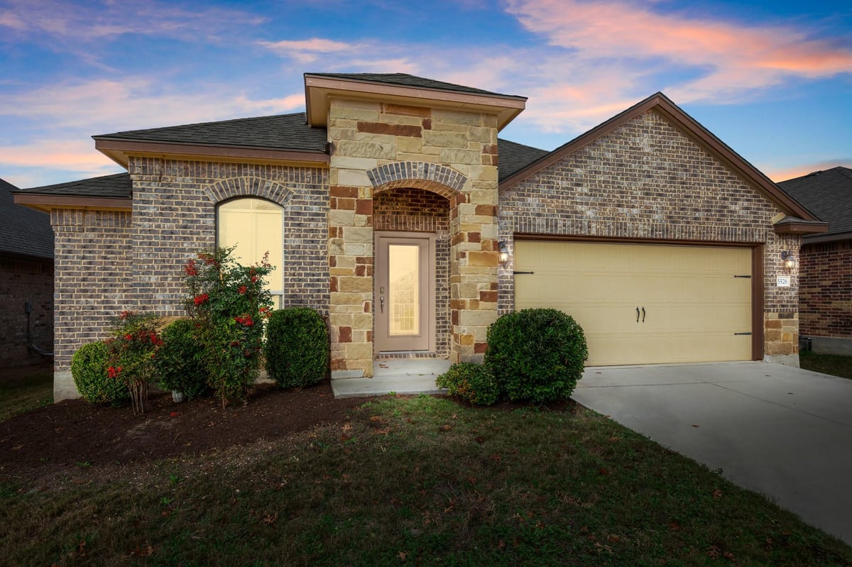 View 5526 Perdita Dr in Three Creeks Ph I 5526 Perdita Dr - front exterior - Luxury home in Three Creeks Ph I, Belton, TX