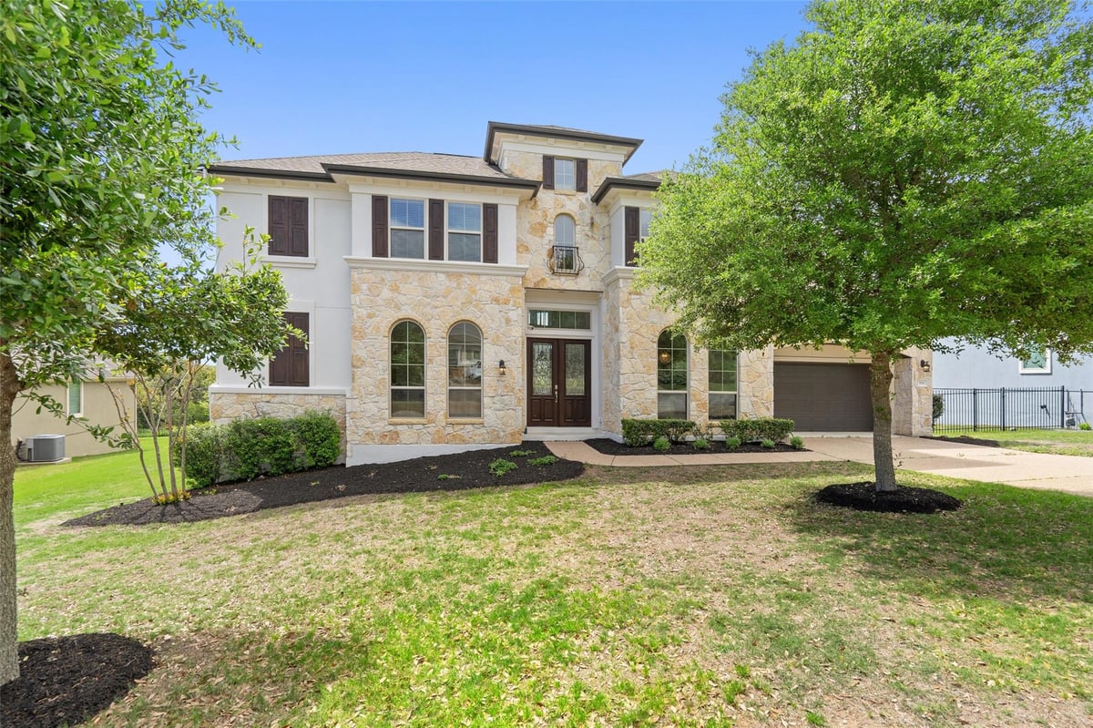 View 558 Emma Loop in Reunion Ranch 558 Emma Loop - front exterior - Luxury home in Reunion Ranch, Austin, TX
