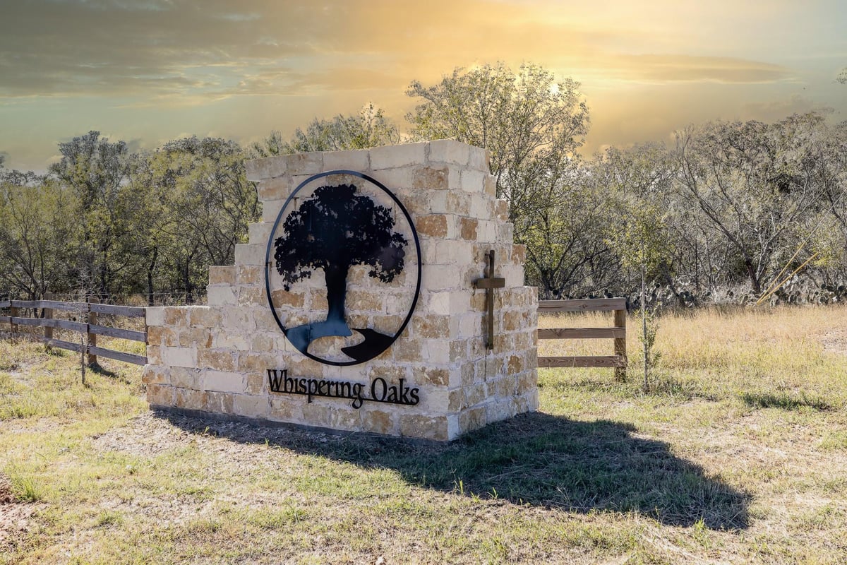 View 56 Post Oak Rd in Whispering Oaks Sub 56 Post Oak Rd - front exterior - Luxury lot in Whispering Oaks Sub, Gonzales, TX