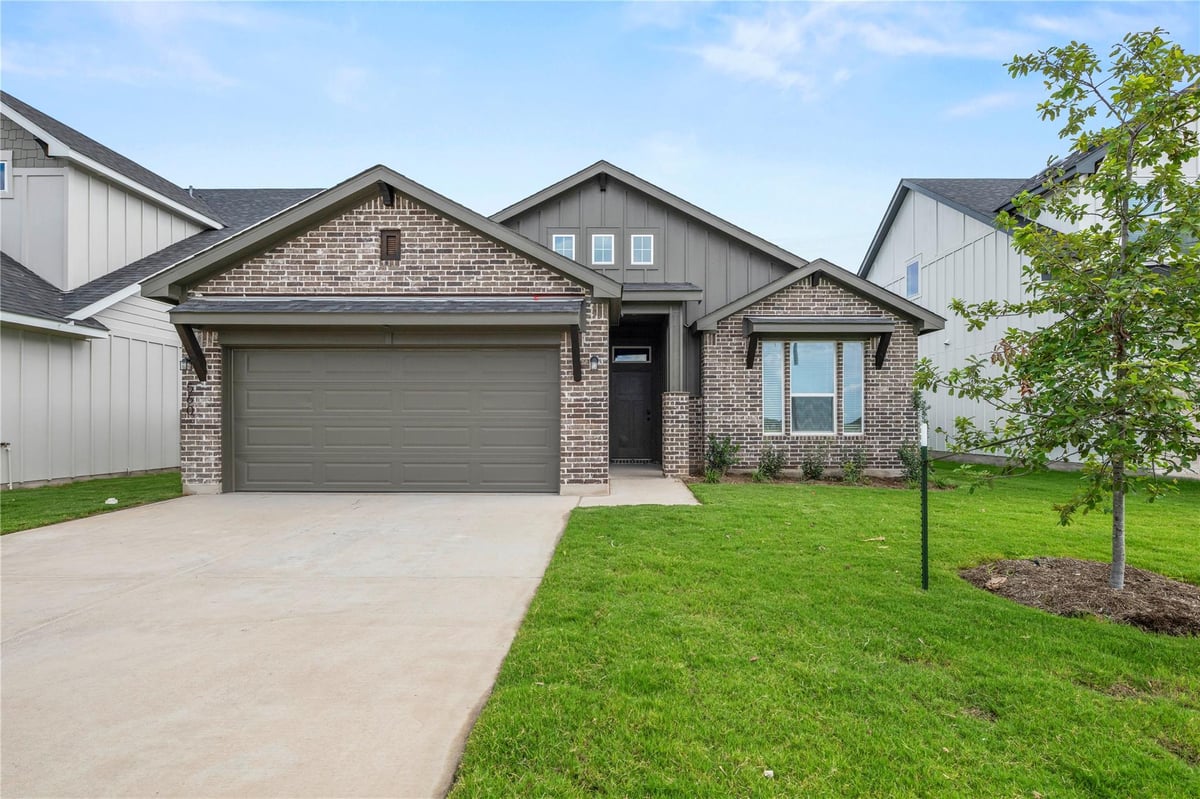 View 560 Gus LOOP in Georgetown 560 Gus LOOP, photo 1 of 17, Georgetown, Georgetown, TX