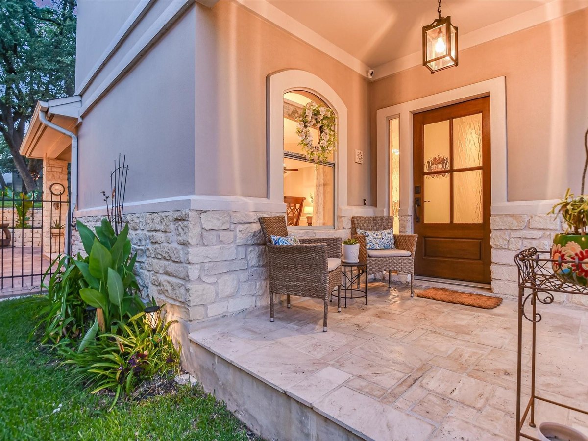 View 5604 Wolf Ct in Courtyard Ph 06 5604 Wolf Ct - front exterior - Luxury home in Courtyard Ph 06, Austin, TX