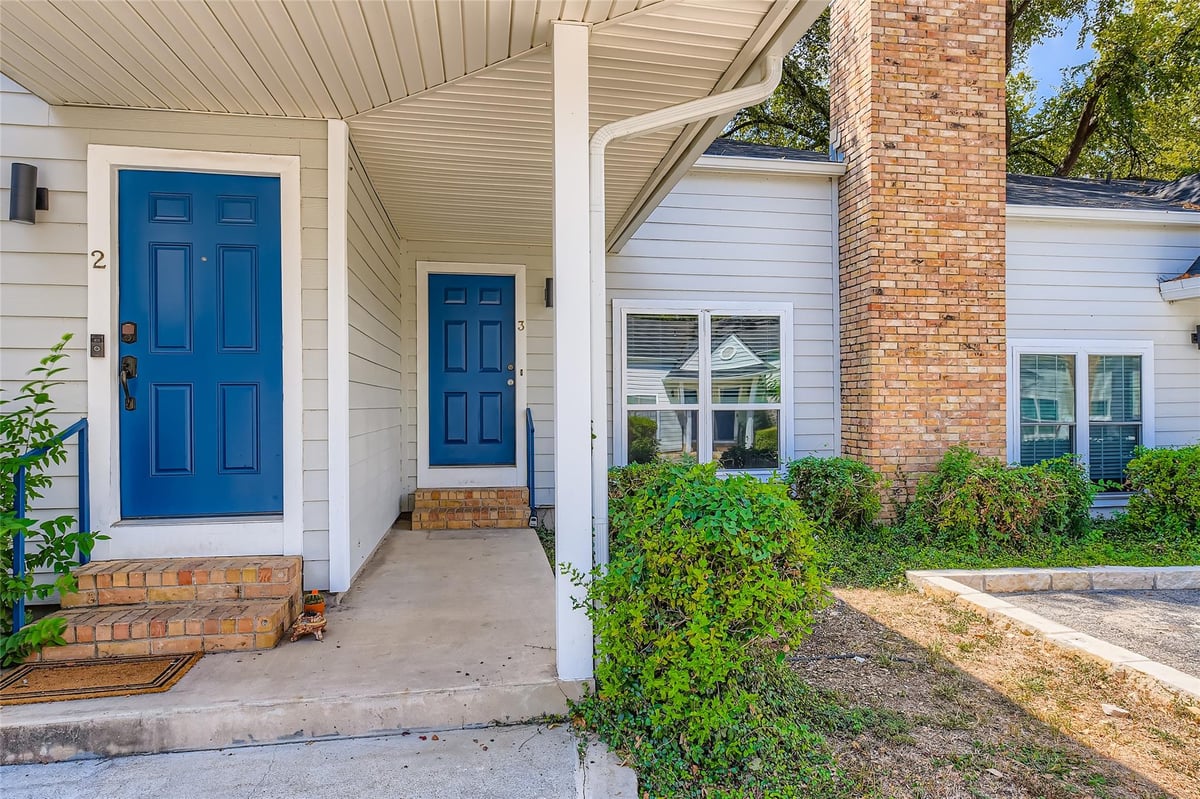 View 5604 Woodrow Ave Unit #3 in Woodrow Square Condo Amd 5604 Woodrow Ave Unit #3 - front exterior - Luxury home in Woodrow Square Condo Amd, Austin, TX