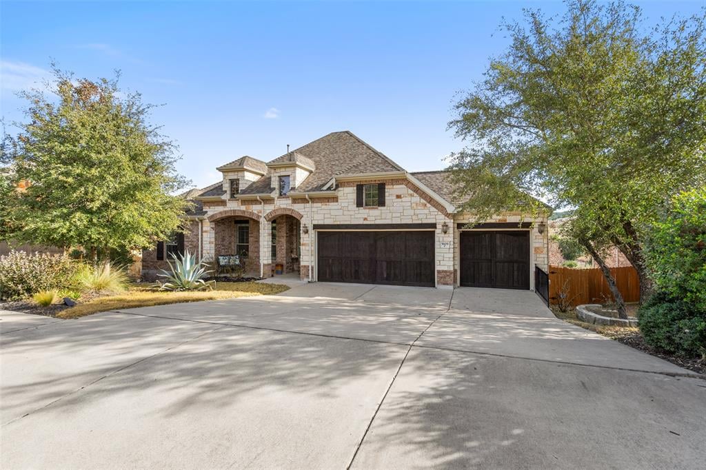 View 5609 Lipan Apache BND in Sweetwater Sec 1 Village G-2 5609 Lipan Apache BND - property photo 1 - Luxury home in Sweetwater Sec 1 Village G-2, Austin, TX