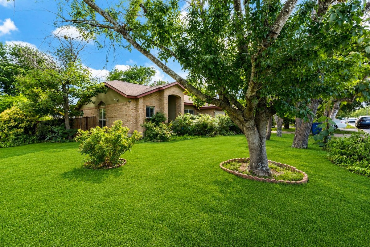 View 5611 Meadow CRST in Williamson Creek Sec 02 5611 Meadow CRST - property photo 1 - Luxury home in Williamson Creek Sec 02, Austin, TX