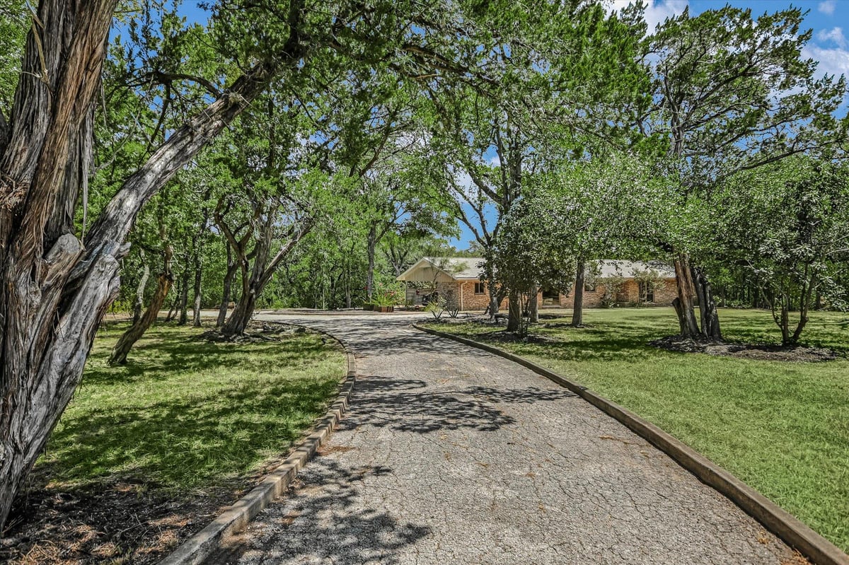 View 5645 Oak BLVD in Austin 5645 Oak BLVD, photo 1, Austin, Austin, TX