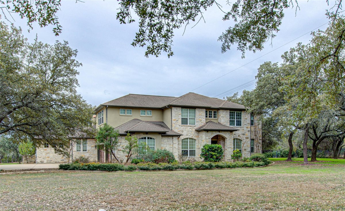 View 5701 Laguna Cliff LN in Reserve At Hudson Bend 5701 Laguna Cliff LN - property photo 1 - Luxury home in Reserve At Hudson Bend, Austin, TX