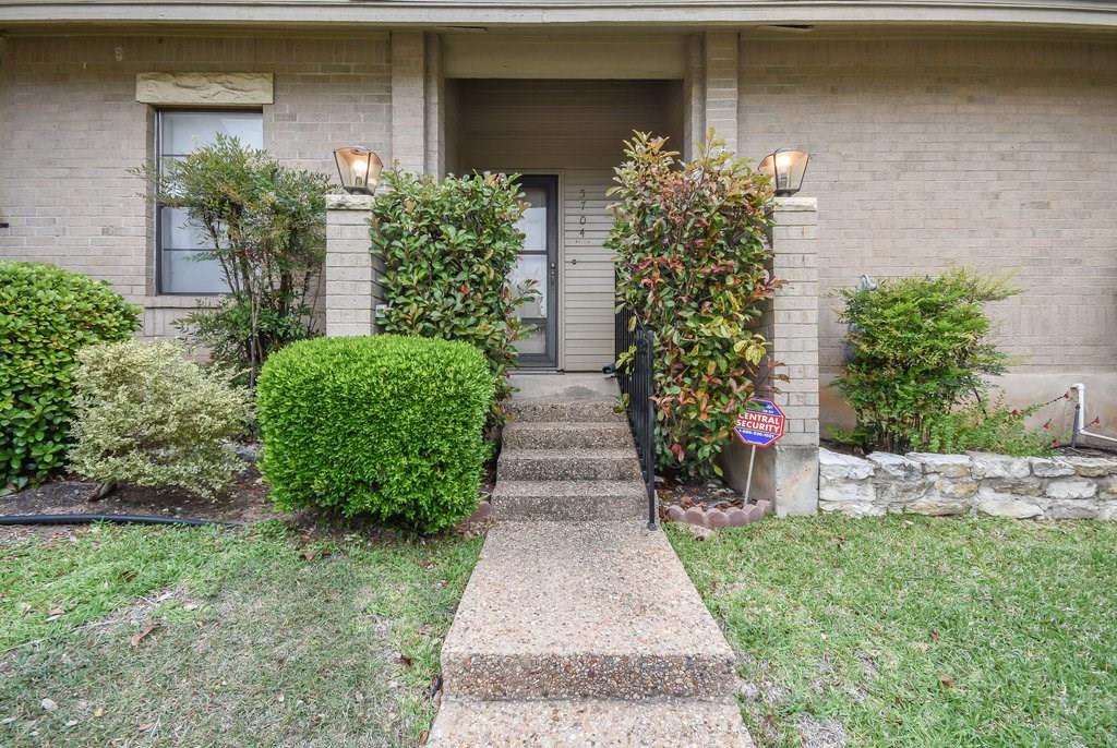 View 5704 Eagle Clfs in Austin 5704 Eagle Clfs, photo 1, Austin, Austin, TX