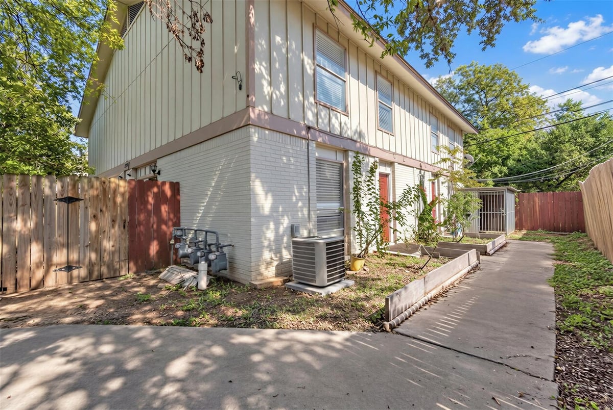 View 5707 Cougar DR in Austin 5707 Cougar DR, photo 1 of 14, Austin, Austin, TX