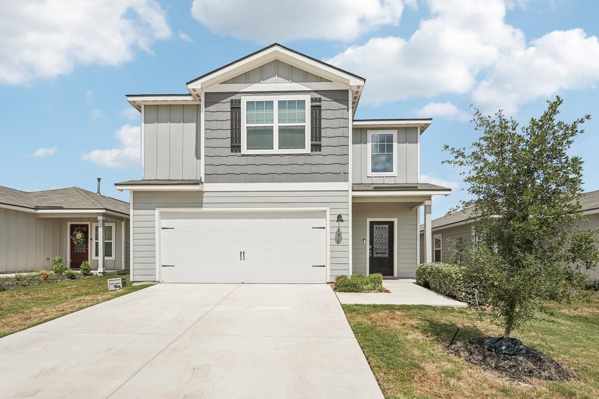 View 571 Aplite Pass in Sunset Oaks Sec 1 Ph 2 571 Aplite Pass - front exterior - Luxury home in Sunset Oaks Sec 1 Ph 2, Maxwell, TX