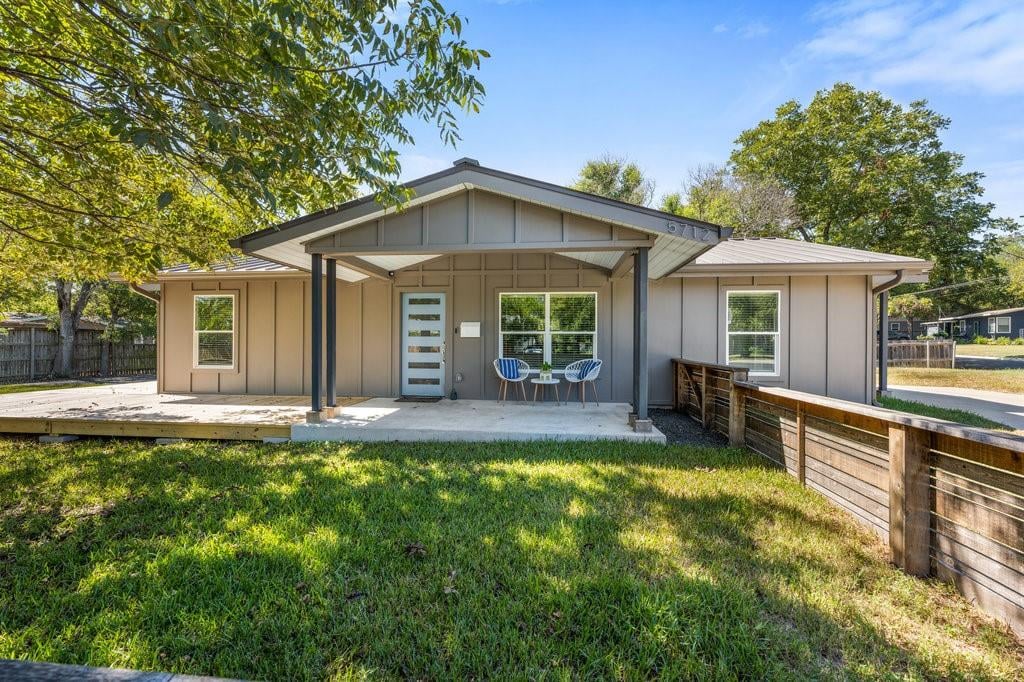 View 5712 William Holland Ave in Wilson W E 5712 William Holland Ave - front exterior - Luxury home in Wilson W E, Austin, TX