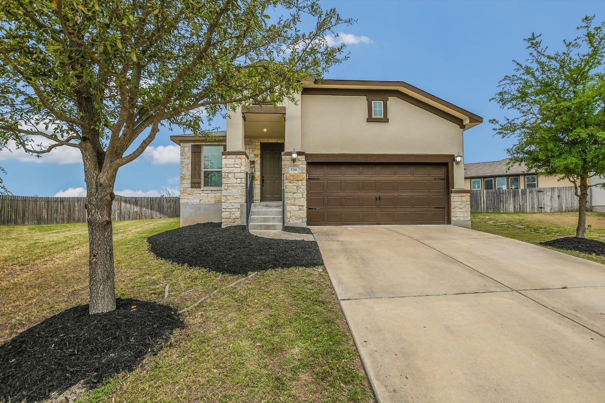 View 5741 Porano Cir in Siena Sec 23A 5741 Porano Cir - front exterior - Luxury home in Siena Sec 23A, Round Rock, TX