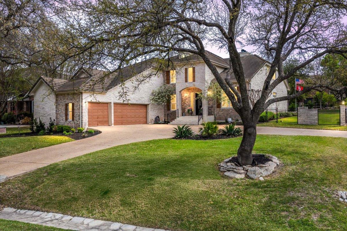 58 Cottondale Rd - front exterior - Luxury home in Hills Lakeway Ph 09, The Hills, TX