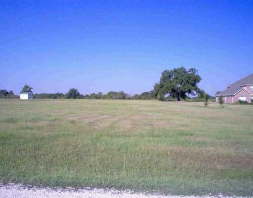View 58 Norma Jean 58 Norma Jean - property photo 1 - Luxury lot in Smithville, TX
