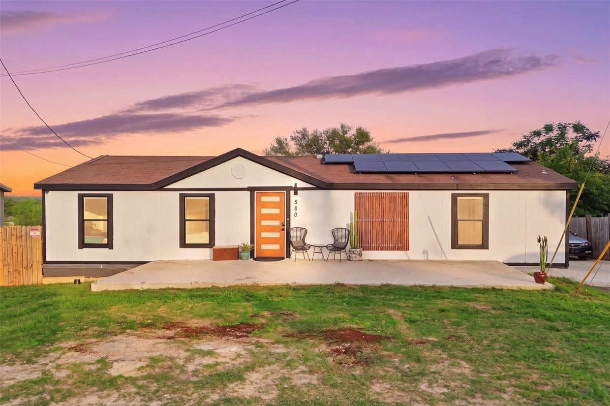 View 580 Railyard Dr in Great Hills Sec 4 580 Railyard Dr - front exterior - Luxury home in Great Hills Sec 4, Kyle, TX