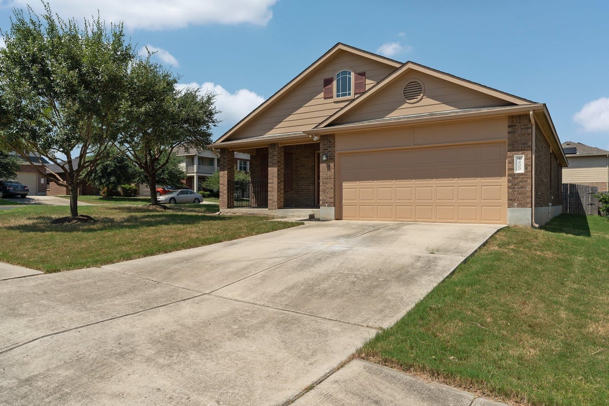 View 5800 Maciver DR in Stirling Bridge Sec 03 5800 Maciver DR - property photo 1 - Luxury home in Stirling Bridge Sec 03, Austin, TX
