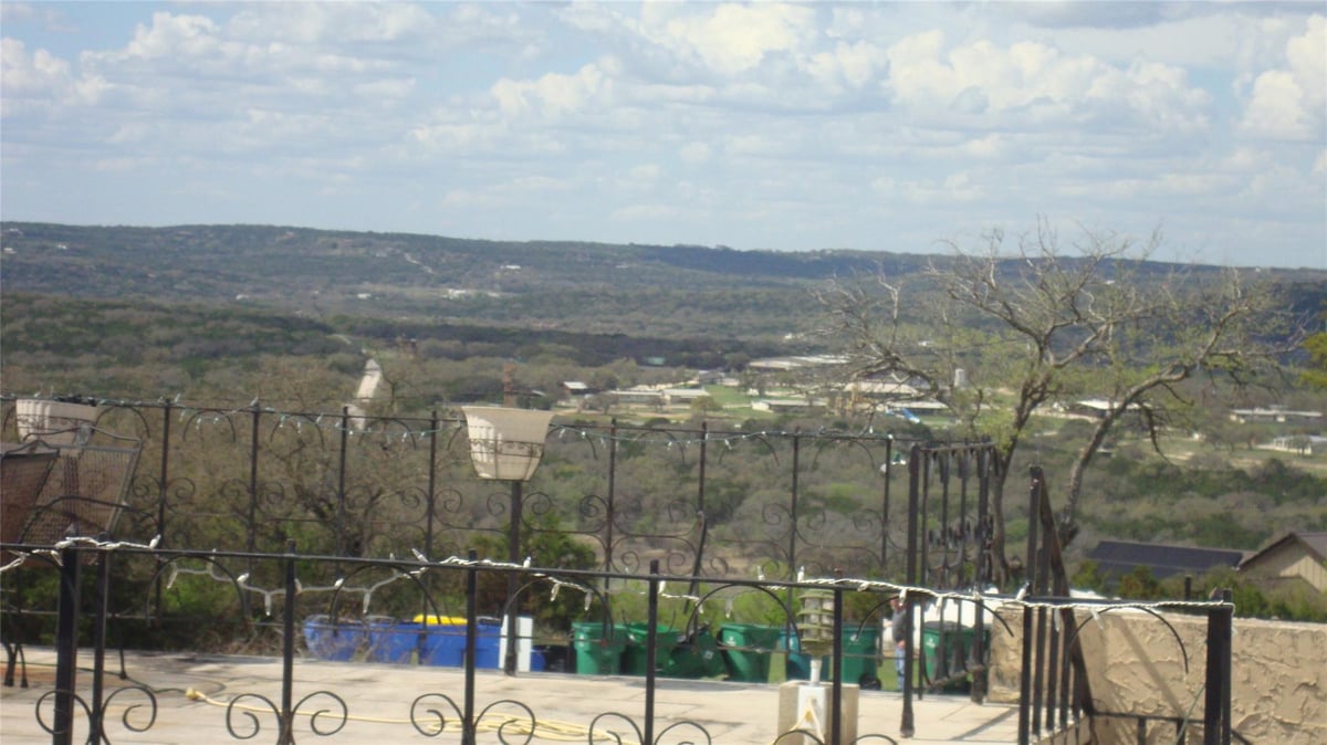 View 5804 Circulo Dr Unit #2A in Overlook Villa North 5804 Circulo Dr Unit #2A - front exterior - Luxury home in Overlook Villa North, Lago Vista, TX