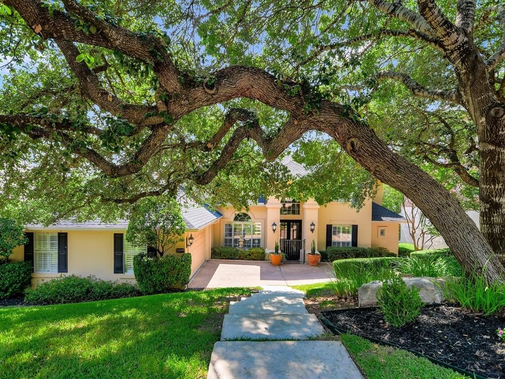 View 5808 Gentle Breeze TER in Mesa Valley 5808 Gentle Breeze TER - property photo 1 - Luxury home in Mesa Valley, Austin, TX