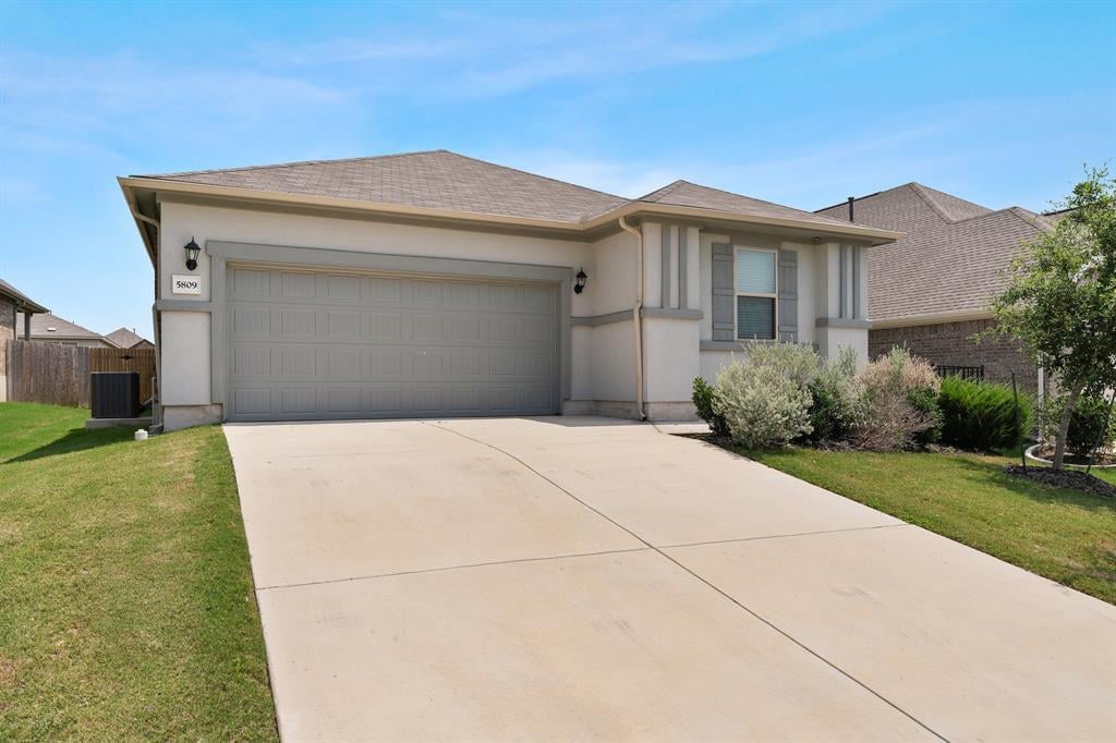 View 5809 Bellissima WAY in Siena Sec 8 5809 Bellissima WAY - front exterior - Luxury home in Siena Sec 8, Round Rock, TX