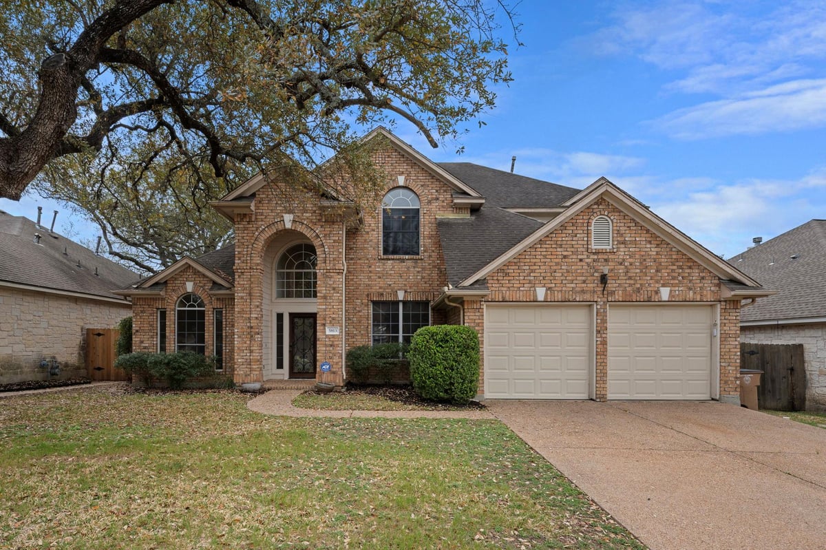 View 5813 Anselm CT in Circle C Ranch Ph B Sec 16 5813 Anselm CT - front exterior - Luxury home in Circle C Ranch Ph B Sec 16, Austin, TX