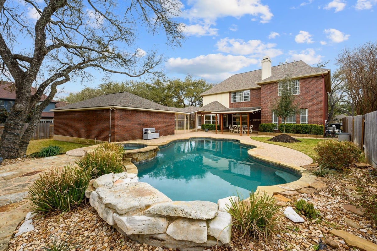 View 5823 Van Winkle LN in CIRCLE C 5823 Van Winkle LN - property photo 1 - Luxury home in CIRCLE C, Austin, TX