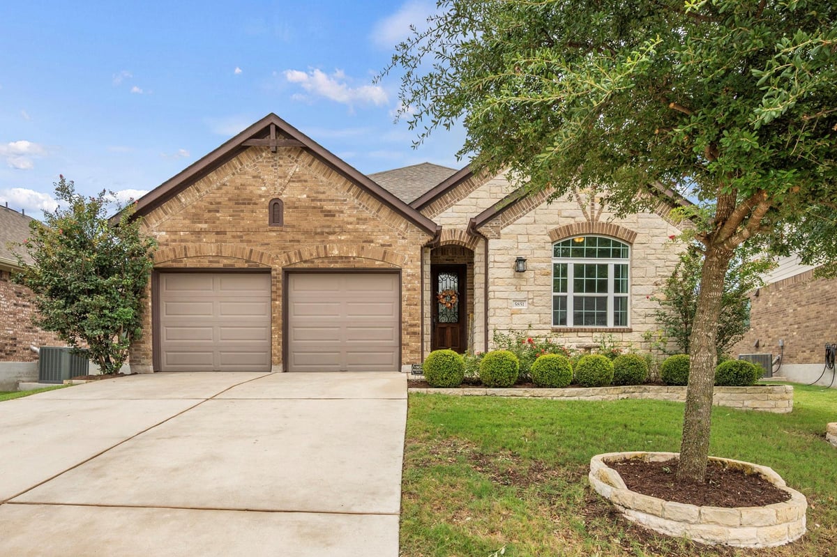 View 5851 San Savino DR in Siena 5851 San Savino DR - property photo 1 - Luxury home in Siena, Round Rock, TX