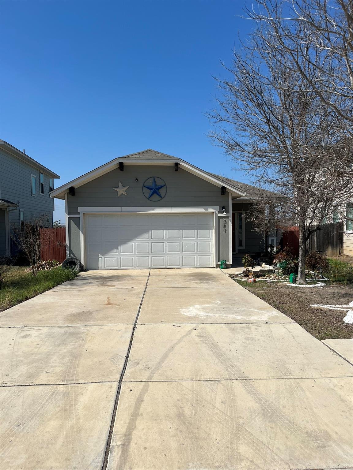 587 Twisted Oaks LN, photo 1 of 27, Buda, TX