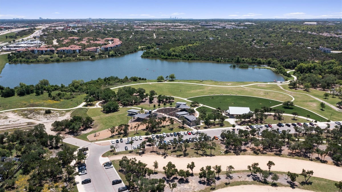 View 590 Old Mill Rd Unit #153 in PARK PLACE AT OLD MILL CONDO 590 Old Mill Rd Unit #153 - front exterior - Luxury home in PARK PLACE AT OLD MILL CONDO, Cedar Park, TX