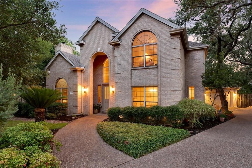 View 5902 Inter Council Cv in The Courtyard 5902 Inter Council Cv - property photo 1 - Luxury home in The Courtyard, Austin, TX
