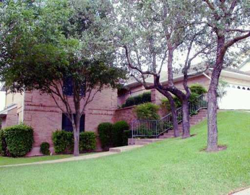 View 5906 MOUNTAIN VILLA Dr in NORTHWEST HILLS LAKEVIEW III 5906 MOUNTAIN VILLA Dr - property photo 1 - Luxury home in NORTHWEST HILLS LAKEVIEW III, Austin, TX